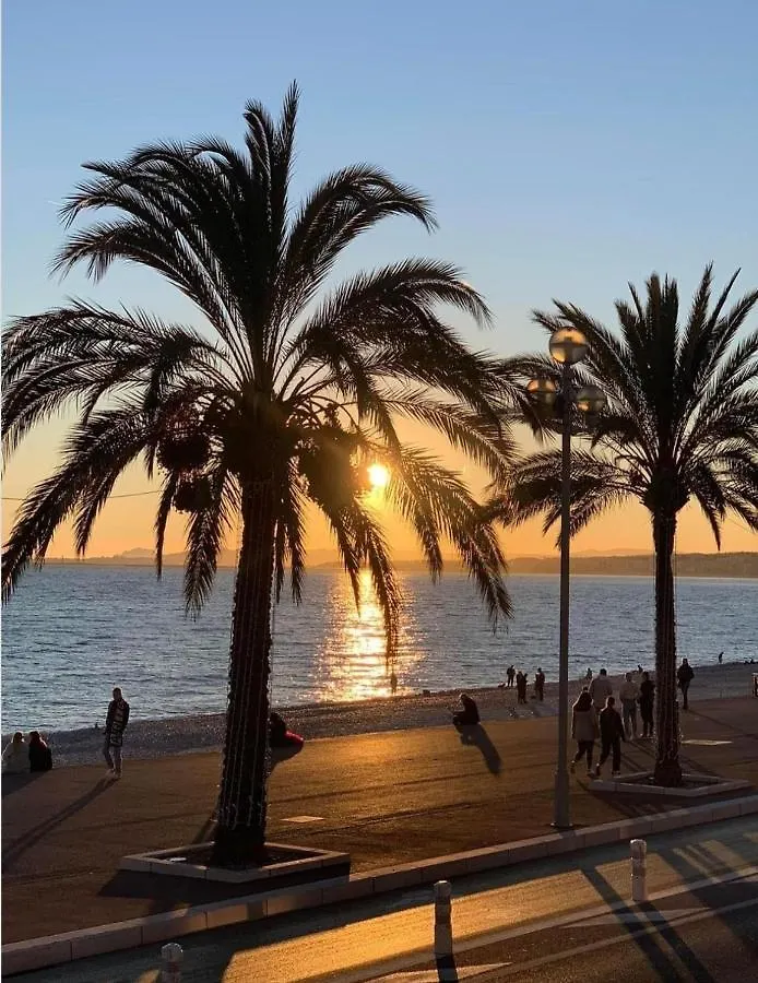 France Nice Promenade Des Anglais 80M² Piano 0*,  France
