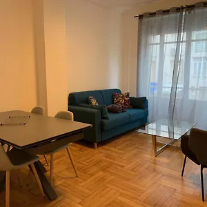 Appartement Promenade Des Anglais à Côté Du Negresco, Nice